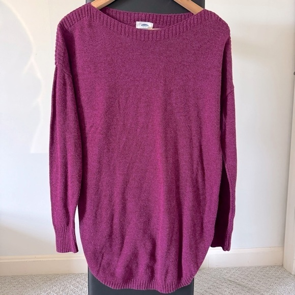 Women’s Magenta Knit Sweater Size medium Crew Neck‎ Cozy Pullover - Picture 1 of 4